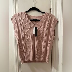 Violets & Roses Danner V Neck Sweater Vest in Pink - Small